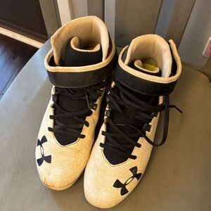 Under Armour Black and white cleats